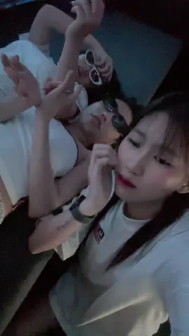 去摇头🤣🤣#xuhuong #crown 