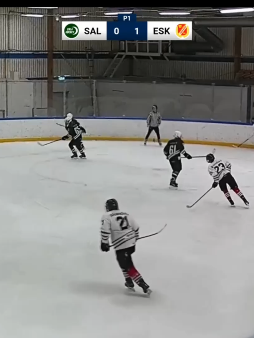 Mål. Jonathan Havorgård @lindenhockeyteam15 #hockey #hockeytime #hockeygame #hockeyseason #hockeyplayer