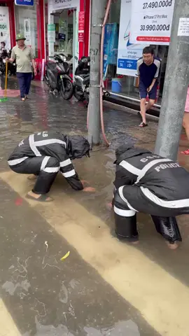 🤣😅 #hanoingaymua #ngaplut #cscđ #viral #xuhuong 