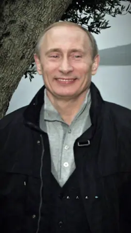 Chúc mừng sinh nhật tổng thống 🎂 chúc tổng thống khoẻ 🫶🏻 #vladimirputin #putin #владимирпутин #путин #россия 