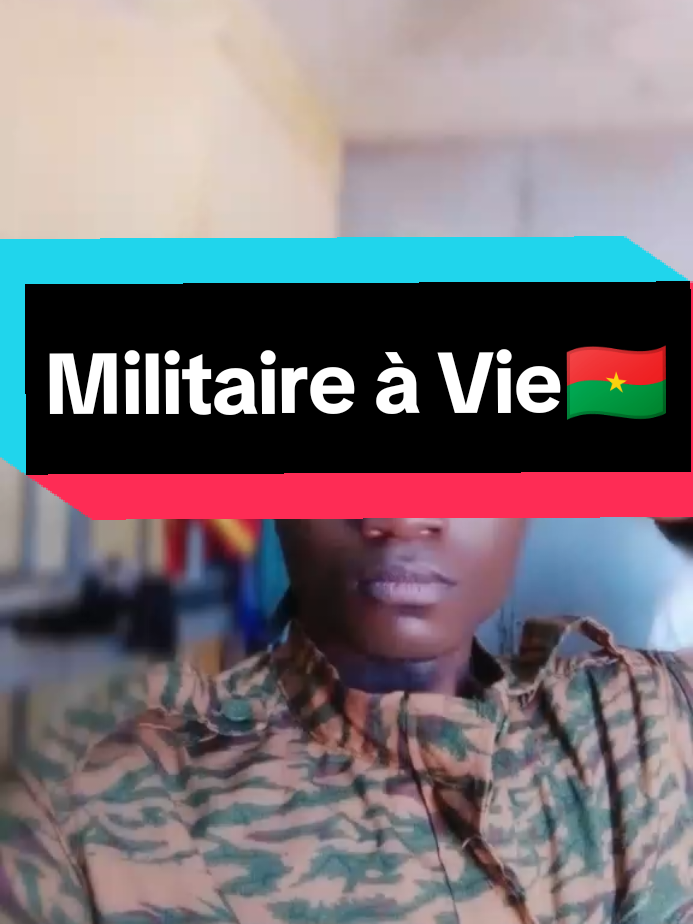 🔥🇧🇫 “Un peuple conscient est invincible !” ✊ Le Capitaine Ibrahim Traoré parle, mais c’est à nous d’agir. 👉 Si tu crois en la victoire du Faso, partage cette vidéo ! #BurkinaFaso #IbrahimTraoré #FasoDebout #Motivation #Viral @Korsi Trading 91 @Taïga 🇧🇫 