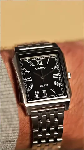 ✨ Estilo y elegancia que marcan la diferencia ⌚️ El Casio MTP-B190D-1BV destaca por su diseño clásico en acero inoxidable, ideal para cualquier ocasión. Precisión, resistencia y un look que nunca pasa de moda. 💎🔥 #Casio #RelojCasio #CasioPerú #RelojesPerú #RelojesHombres      