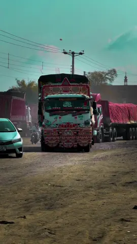 ساڈے نال زندگی نے کیتے عجب تماشے ساڈے دل دا چین لوٹیا اساں ٹُردے پھردت لاشے❤️‍🩹🥺🍁🥀🥹#foryou #fyp #viral #growmyaccount #1millionaudition 