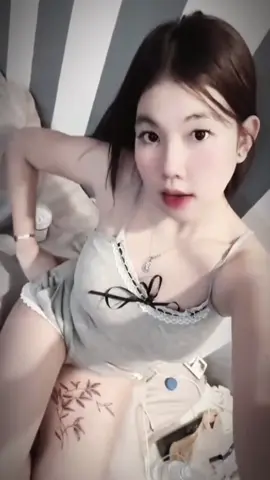 មិចថាអូនខ្មៅចឹង🥰🥰🥰#girls#foryou #fyp #following #tiktok 