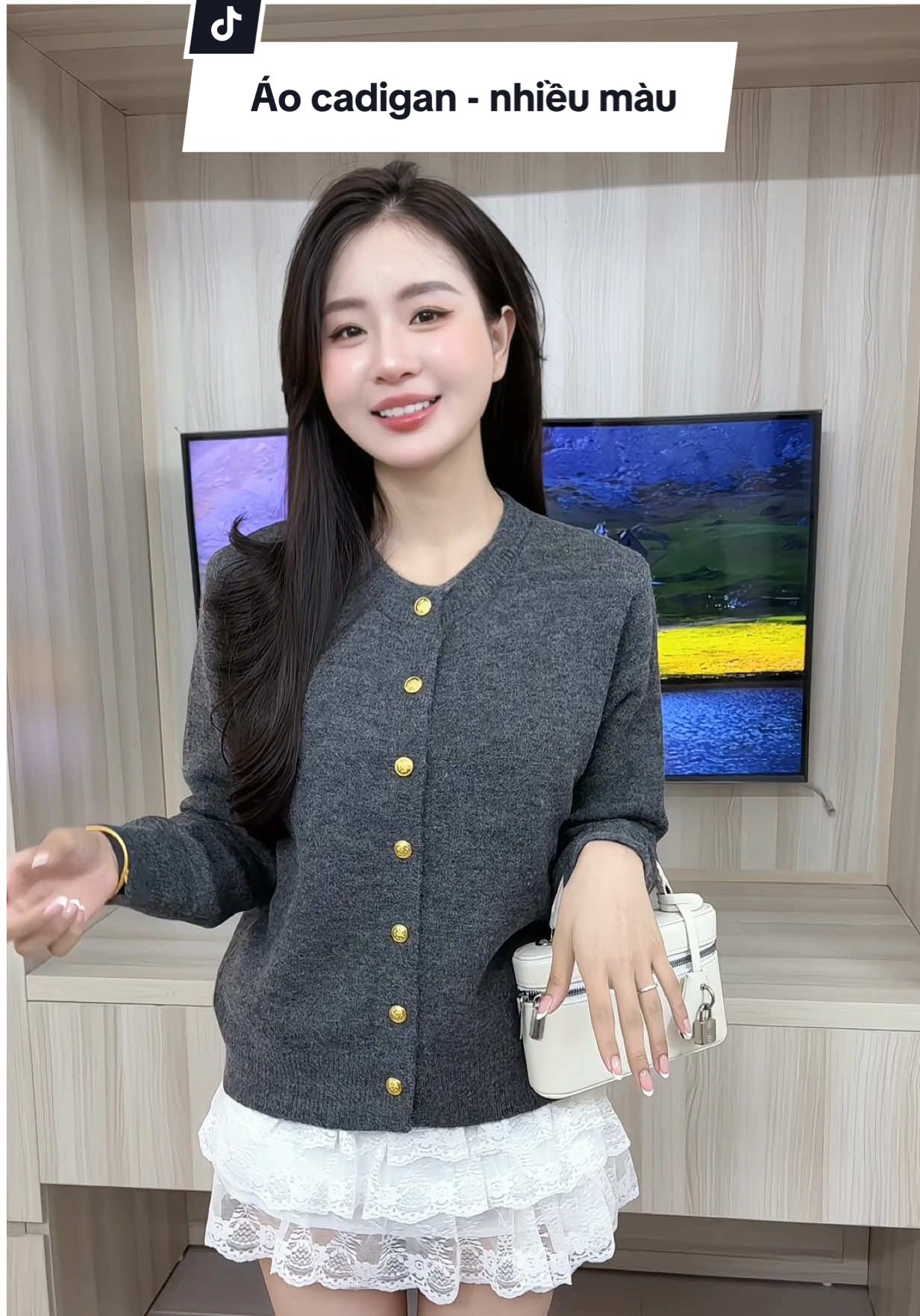 Quá xinh lun ah #thaothanhthat99 #aolennu #cadigan #aokhoacnu #thoitrangnu 