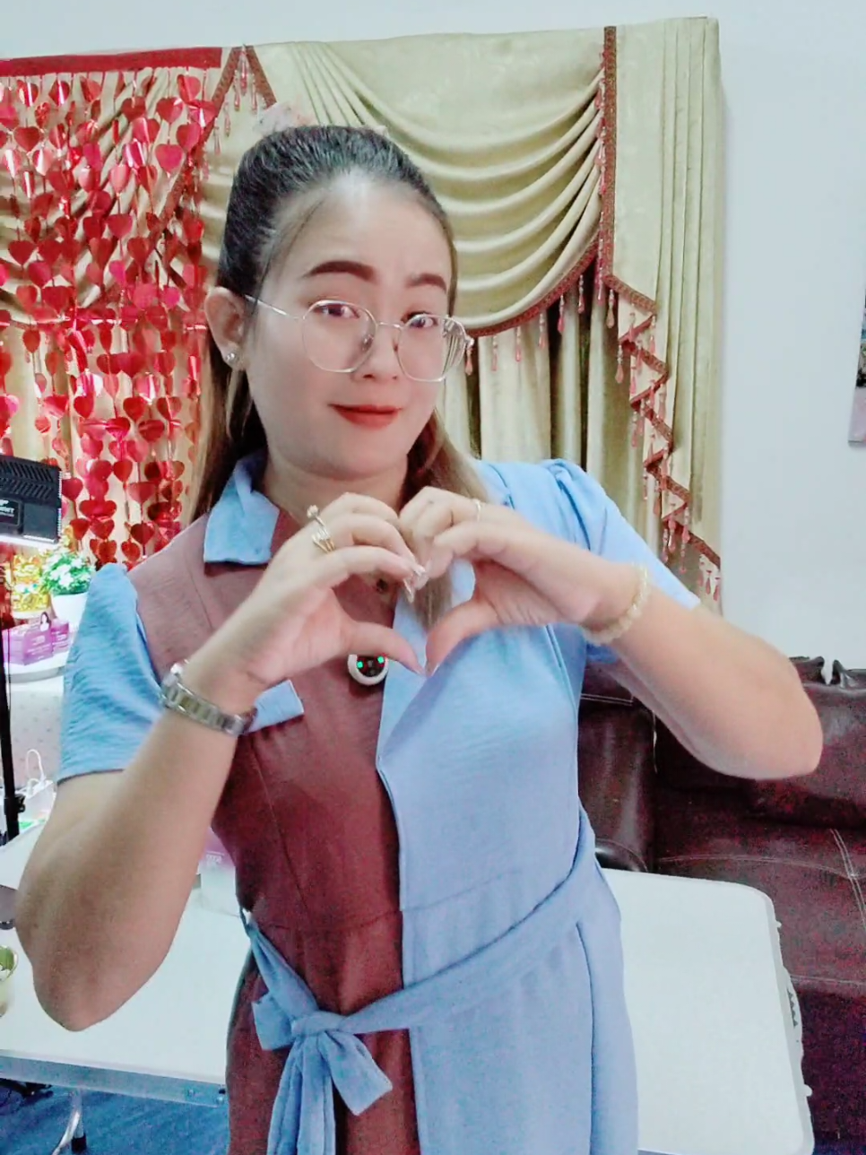 #10.10အထူးလျှော့စျေးပေးနေပြီးနော် #ထိုင်းရောက်ရွှေမြန်မာ🇲🇲🇲🇲🇲🇲 #thetpo #thetpo1990 #tiktokthailand🇹🇭 @thet po 
