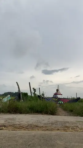 ở quê yên bình lắm#suhuongtiktok #TikTokAwardsVN #💕💯tuấnbờmsáodiều18nđ #💕🌺🥰💕 #quê @tueovi_2k @Phongg Hà @Nguyễn danh nhận lên áo diều 