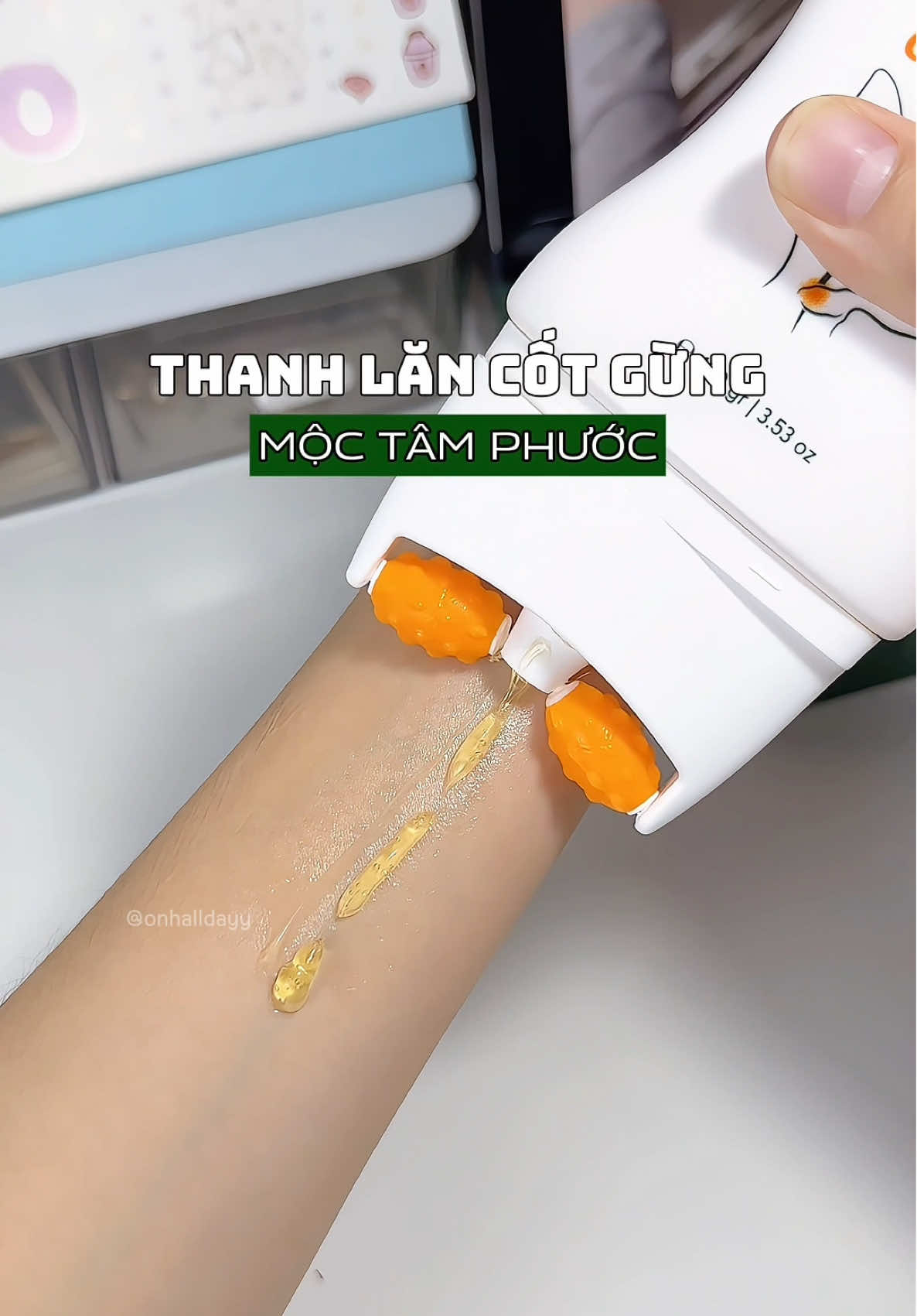 Tậu hẳn 2 chai về dùng dần là biết xịn rồi đóooooooo 🌈 🫚✨ #thanhlanmassage #massage #covaigay #muataitiktok#muataew 