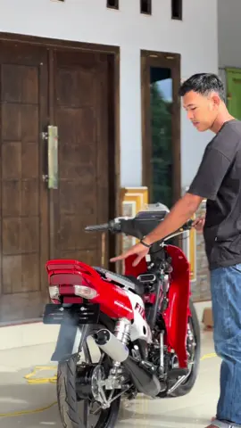 Nyobain kenalpot apa lagi yaa di Fizr gua ini der saran dong #fizr #fizrmodifikasi #fizr2stroke #fizrgantengstyle #f1zrindonesia 