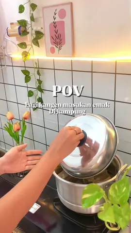 Edisi kangen masakan emak😍ya masak sendiri😍Derita jauh dari emak ya gini kalo kangen masakan nya cuman bisi bikin sendiri🥹#dekorasikontrakan #homedecor #panci #dapurminimalis 