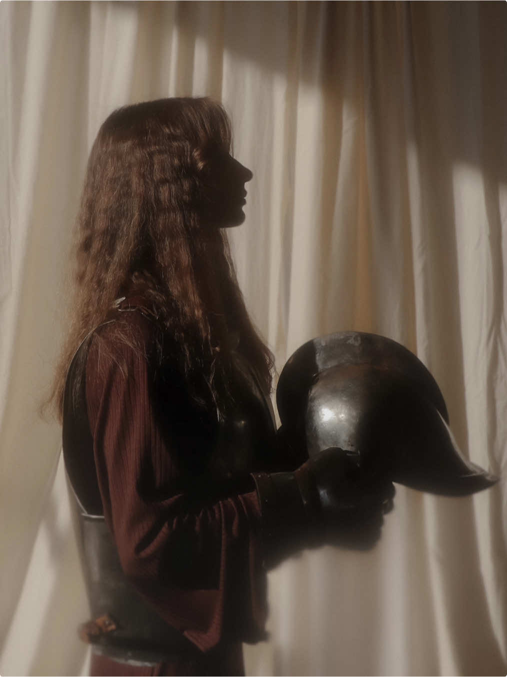 — how women really want to dress 🗡️🏰 #medievaltiktok #castlecore #knightcore #ladyknight #womeninarmor 