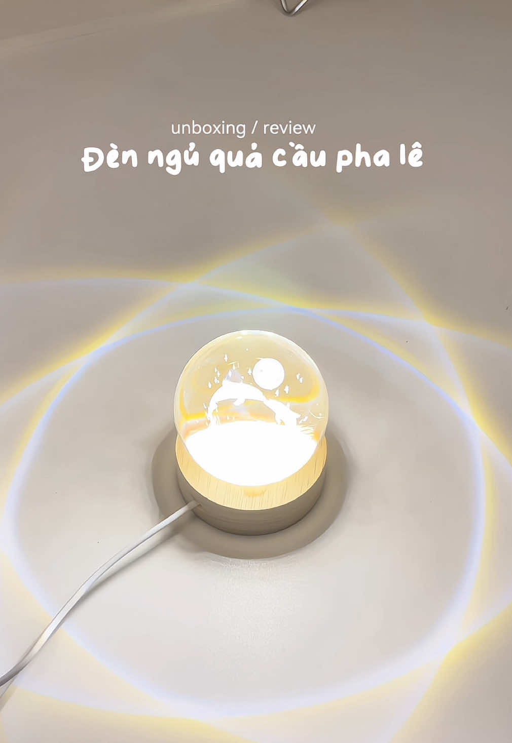 Đèn ngủ quả cầu pha lê siu siu xinh luôn #dennguphale #denngu #denngu3d #dennguquacauphale #decor 