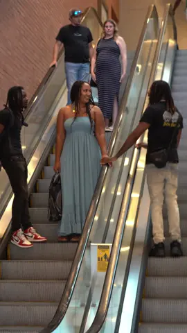 Holding Hands Prank#funyvideos #foryou#funnypeople #hahaha #fyp