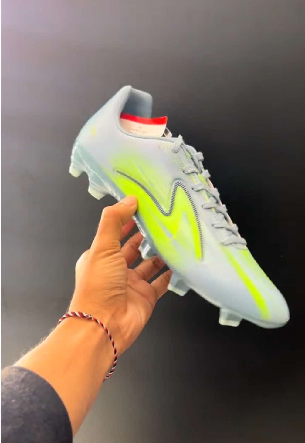 Lightspeed REBORN Meta 👀👀☺️☺️ #lightspeedreborn #lightspeedrebornmeta #specsindonesia #specs #sepatubola 