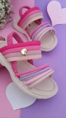 Dê uma olhada em Sandália Infantil Menina Elástico Colorida Feminino por R$47,90 - R$57,90. Compre na Shopee agora! https://s.shopee.com.br/9pVVeHODYC
