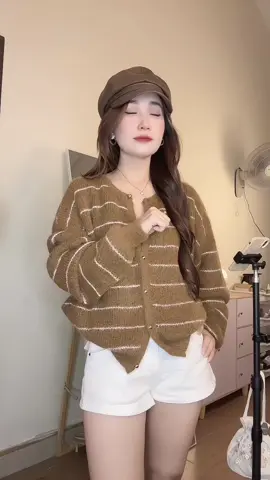 Áo cardigan đang hot lắm #@Havana #thuyhang12 #OOTD #khoaccardigan #myoutfit 