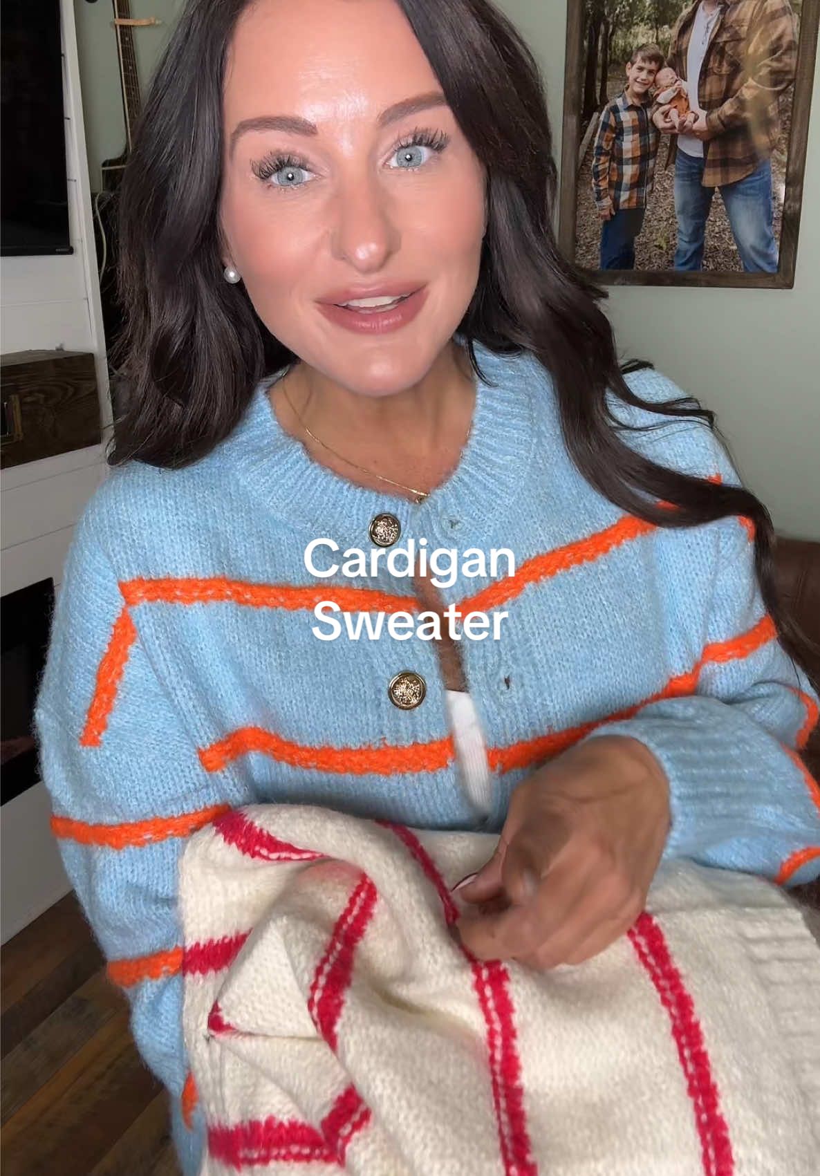 Striped cardigan sweater for fall!  #cardigan #womensfashion #creatoricons #tiktokshopcreatorpicks #fallfashion @Uaneo 