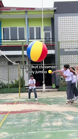 bukan bola tapi BOLA  #classmeet #sekolah #sma #fyp 