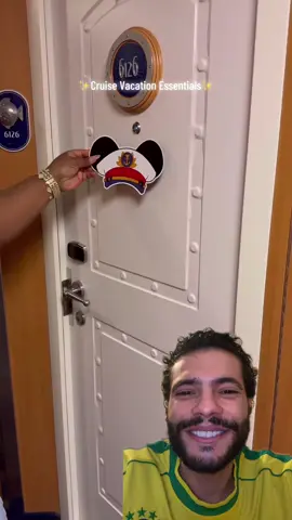 Les essentiels des vacances en croisière qui ont du sens 🚢🧽🫧 #asmr #asmrvideo #asmrsound #asmrtiktok #clean #cleaningvideos #cleaning #cleaninghack #cleaningmotivation #cleanwithme #croisiere #organizedhome #hotelcleaning #cleaningtips #cruise 
