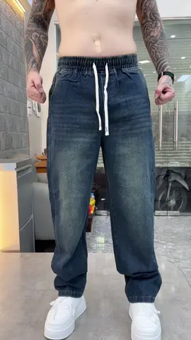 Đúng chỉ có mua ở tiktok shop . Từ xưởng về tay ae . Chất jean hoạ tiết thêu phom dáng . Làm tỉ mỉ chi tiết sắc nét