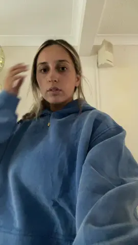 never had more compliments on a hoodie xx