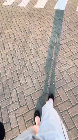 Adek di saruta, abang di mana? Wkwk #buruhpabrik #fyppppppppppppppppppppppp #ptmitrasarutaindonesia 