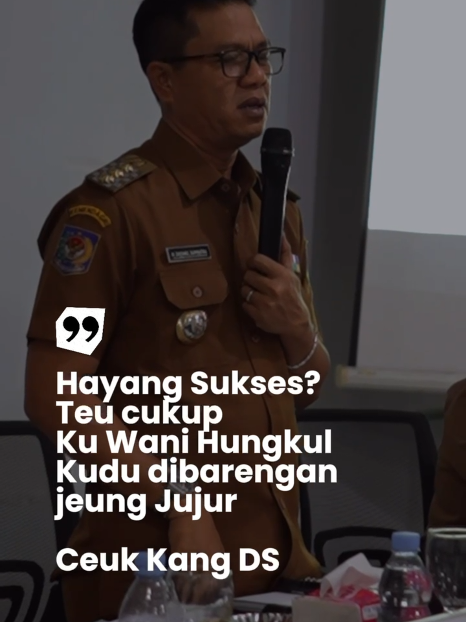 Cik mention babaturan maneh anu jujur jeung bageur di kolom komentar 👌