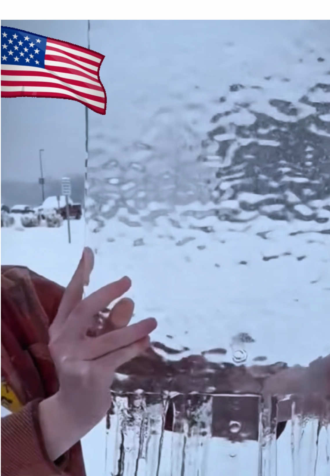 Winter is strangely interesting #ASMR #straykids #usa #asmrvideo #satisfyingsounds