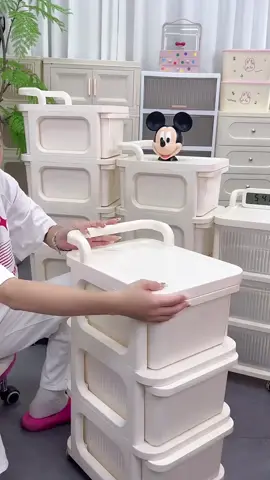 Trolley serbaguna ni memang wajib ada dekat setiap rumah! 💪 Simpan barang kemas, tak serabut & nampak kemas gila! 😍 #trolley #storagerack #HomeEssentials  #TikTokMadeMeBuyIt #easyshopple 