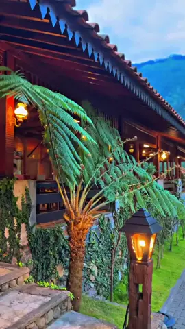 Forget all your problems and enjoy the beauty of nature🤗#bawanganresto #bawanganbromo #Bawangan 