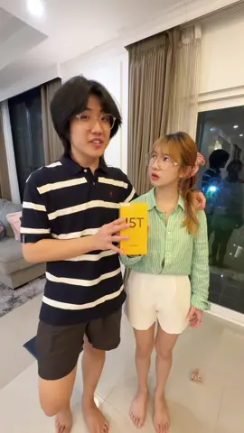ของดีมีไว้แบ่งแฟน เอ้ยแบ่งปัน😆  #realme15Series  #realme15T  #LooksGreat #AIPartyPhone  