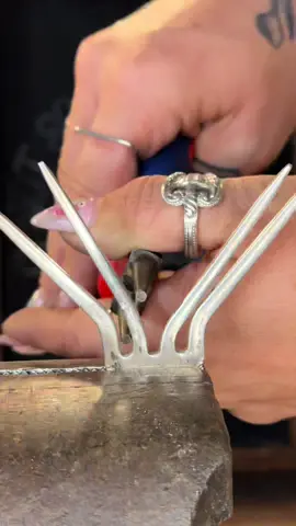 Fork beinding  Notsoflatware.com #forkbending #forkbender #whendidyougethot #notsoflatware 