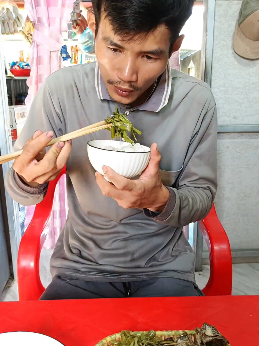 cá lóc hấp rau ngổ #LearnOnTikTok #ancungtiktok #vanhau1993 #lamnong #master2023bytiktok 