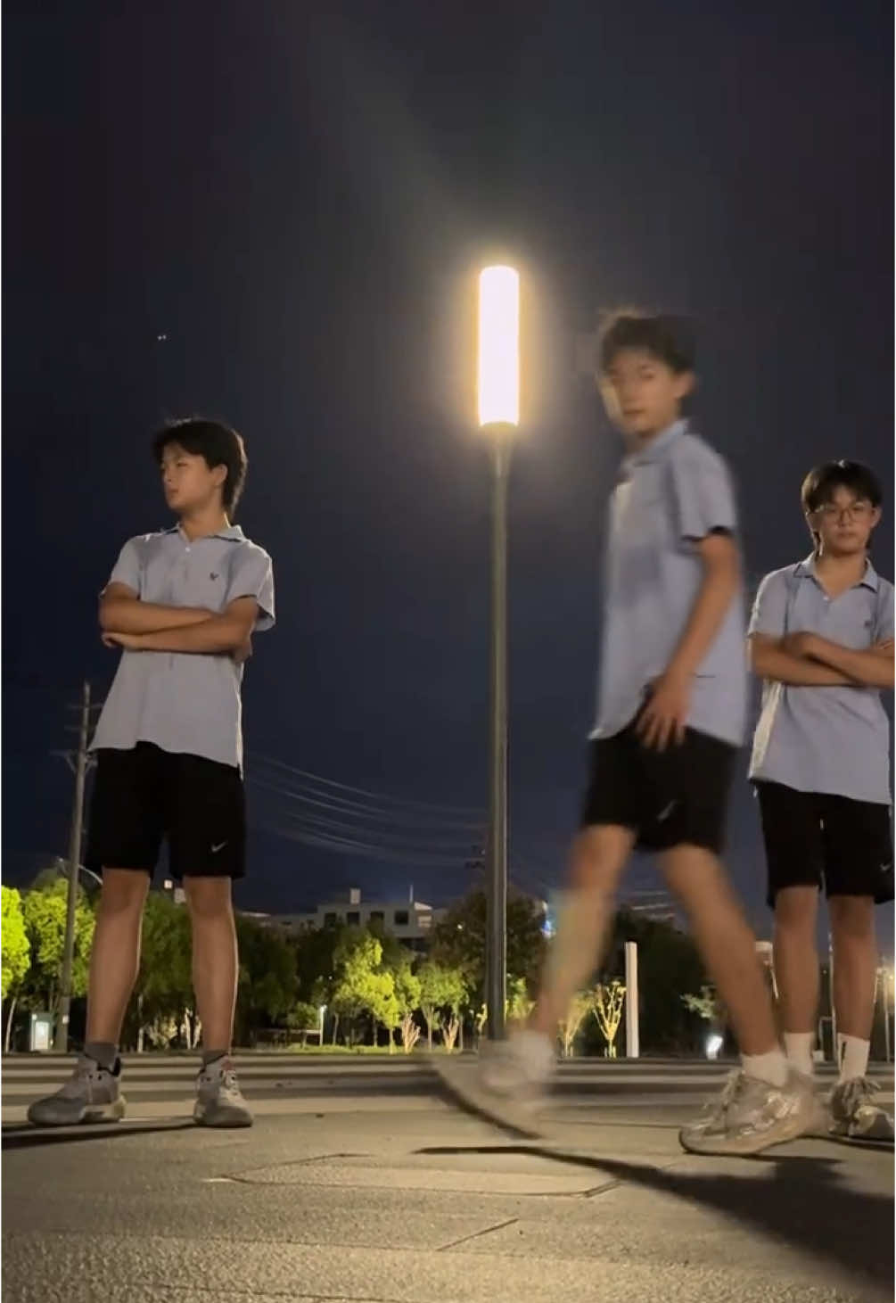 今天38°C，你那呢？#一起跳舞 #金珉奎进行曲 #一起长大一起玩耍