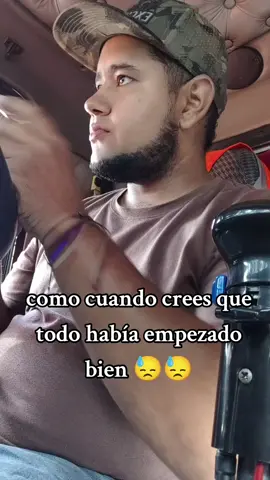 NOOO COMO VA A SALIR CON ESAS RARAS 🙄🙄#humor #paratii #mulerosdecolombia #kenwortht800 #mulascolombianas 