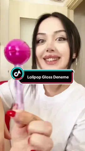 Ayyy kokusunu çok sevdim, biraz da yemiş olabilirim🍬 *reklam yok #asmr #makeup #makeupartist #gloss #asmrsounds 