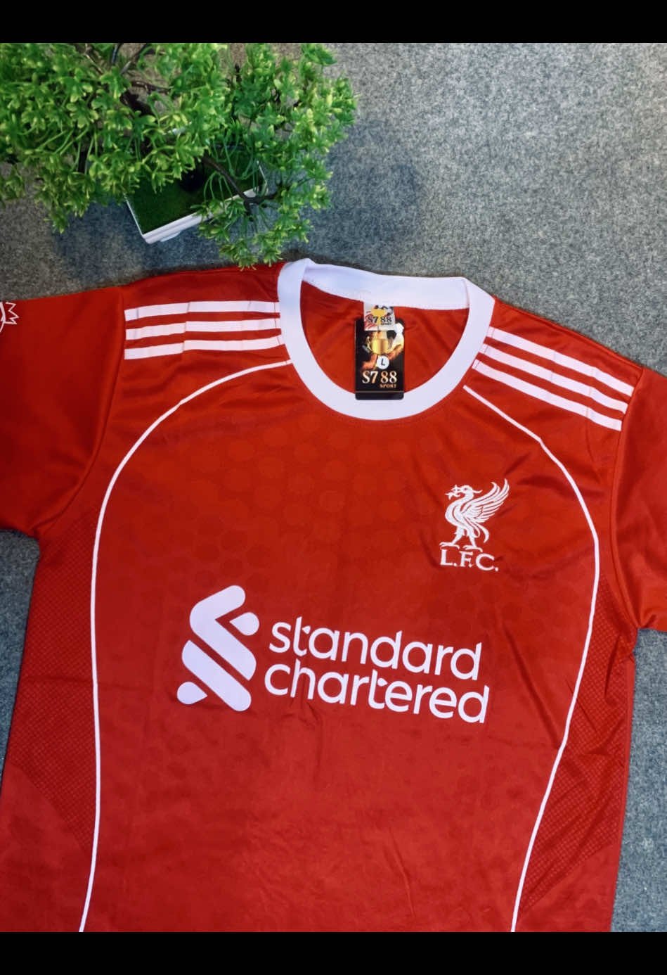 Jangan kaget lihat harganya 😭🙏🏻✨ #jersey #jerseyliverpool #jerseymurah #liverpoolfc #fyppppppppppppppppppppppp 