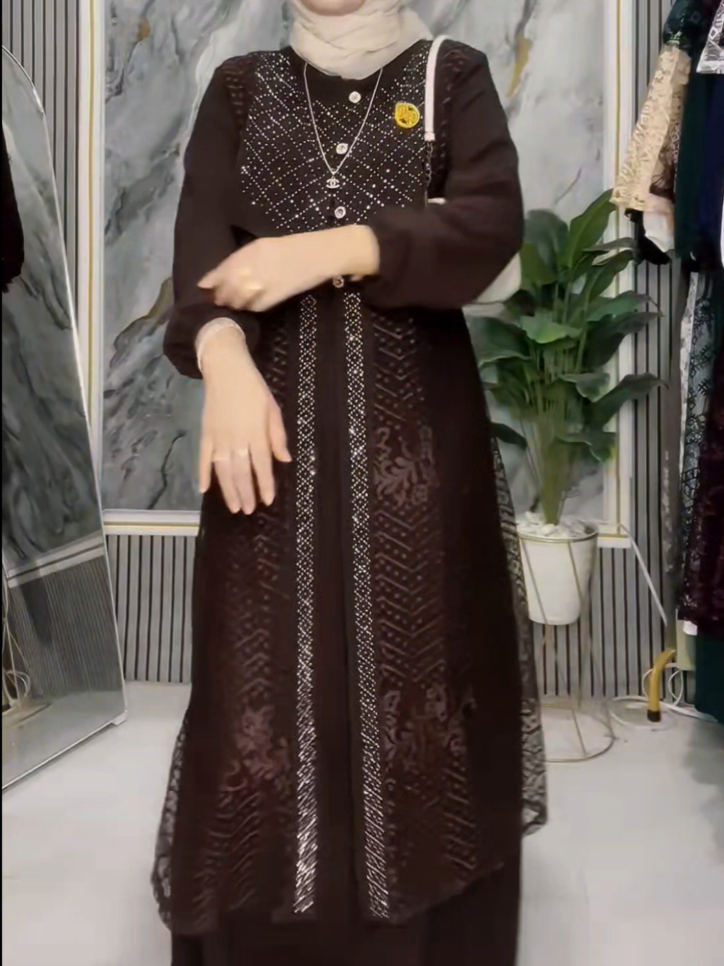 Gamis kekinian terbaru mewah & elegant #gamisterbaru #gamiskekinian #gamismewah #gamiselegan #wibgajian 
