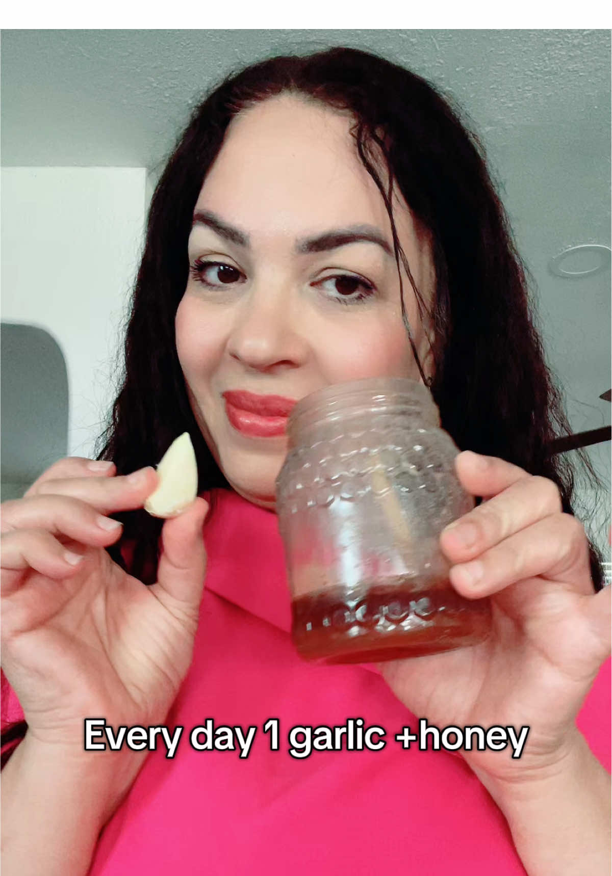 Fights inflammation antibacterial supports skin barrier #boostskin #glowingskin #sckincare #fyp #DIY #acnetreatment #عناية_بالبشرة 