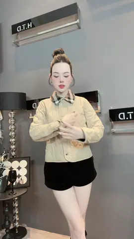 Mọi cám dỗ trên đời này. Đều là phép thử. Sắc đẹp thử đàn ông, vinh hoa thử đàn bà. Vì tiền dễ phụ bạc, vì sắc dễ thay lòng 🤎#TikTokAwardsVN #xuhuongtiktok #htdclothing #viral 