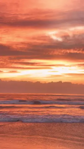 Anh sai roi mat em#hoanghondanang#hoanghon#đànẵng #chill #biendanang 