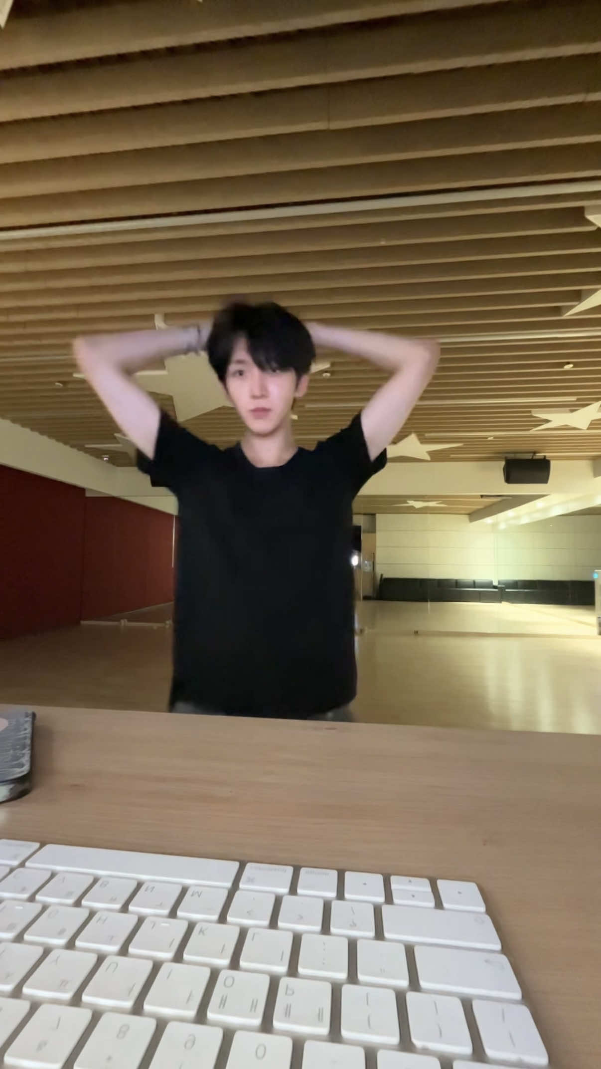 저의 노래로 하루를 마무리 하세요 #KickFlip #킥플립 #동현 #Donghyeon 