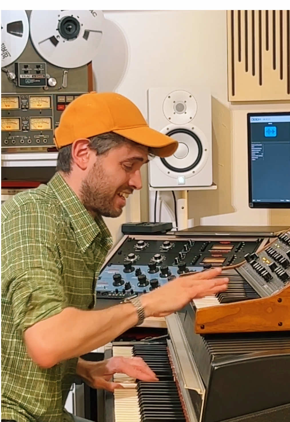 Jamming over “Time won’t wait” by Jamiroquai 🎹 #jamiroquai #synthwave #funkmusic #discomusic #piano 