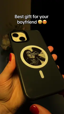 Best gift idea for your boyfriend! 😍🤩 #case #iphonecase #giftidea #couple #boyfriend 