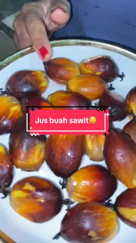 buah sawit ternyata cocok di buat jus dongan🤤🤤 mantap mantul #mukbang #jus #buahsawit #mukbangdahlia #fyppppppppppppppppppppppp 