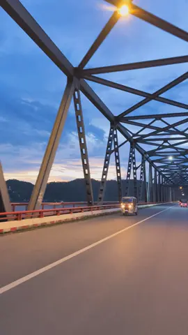 #ပြည်မြို့ #နဝဒေးတံတား #pyay #နေဝင်ချိန်လေး🌄 