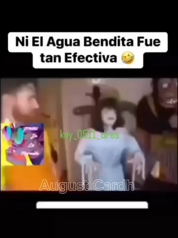 Ni con agua bendita ni con oraciones y ni las cuantas virgencitas 🤣🤣🤣🤣 los peluches que tengo cada vez lo veo en el suelo 🥶🥶🥶😨 en serio!! lo voy a botar me hecharon la saladera creo no pasa nada!!