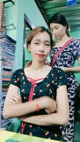 ကားလက်မှတ်အရောင်းဌာန Snow White Travel Agent  #ချစ်ရတဲ့မမနဲ့🥰🥰  #tiktokmyanmar🇲🇲  #အသဲလေးတော့ပေးသွားနော်😍 #fypシ゚ 