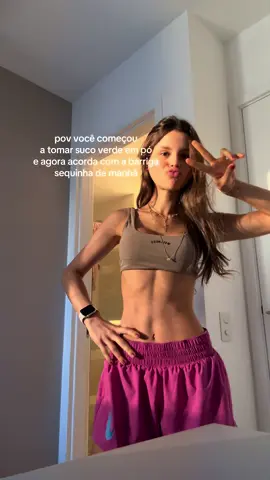 o @Purewavebr tem me ajudado muitoo!! Ele é um superalimento que tem propriedades que ajudam no trânsito intestinal, desinchar, aumentam a disposição, entre muitos outros. #GymTok #sucoverde #detox #healthyfood #greens 