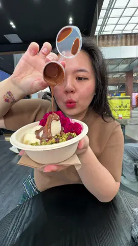 BEST BEST BEST @Goodsht Granola 😭😭😭😭😭 enak bgt 